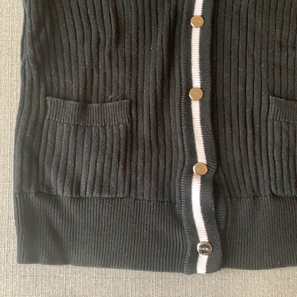 Lauren Ralph Lauren Black Short-Sleeve Ribbed Cardigan with White Trim - Picture 2 of 7